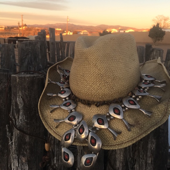 Vintage Coral Shadow Box Squash Blossom - Picture 1 of 3
